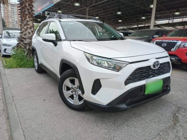 Toyota Rav 4 2.0 Le 4x2 Cvt At 5p año 2020 Toyota Rav 4 2.0 Le 4x2 Cvt At 5p año 2020