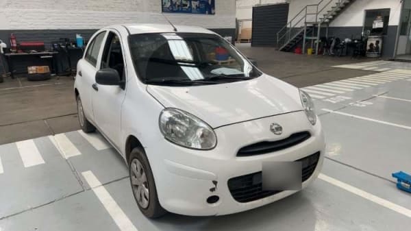 Nissan March 1.6 Active 4x2 Mt 5p año 2016 Nissan March 1.6 Active 4x2 Mt 5p año 2016