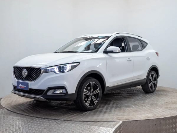 MG Zs 1.5 Com Mt año 2023 MG Zs 1.5 Com Mt año 2023