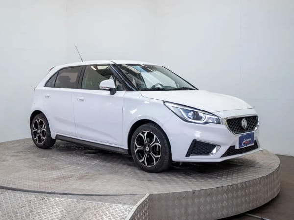MG 3 Mg 3 1.5 Com Mt año 2022