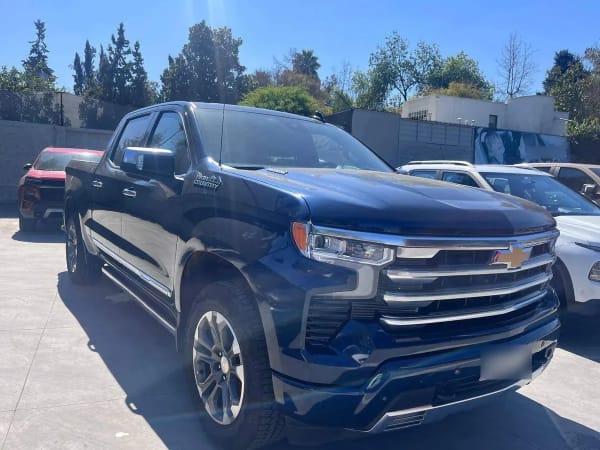 Chevrolet Silverado 3.0 High Country 4x4 At 4p año 2023 Chevrolet Silverado 3.0 High Country 4x4 At 4p año 2023