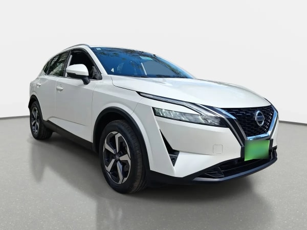 Nissan Qashqai 1.3t Sense 2wd Mt 5p año 2023 Nissan Qashqai 1.3t Sense 2wd Mt 5p año 2023