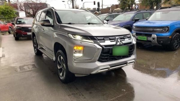 Mitsubishi Montero Sport 3.0 4x4 At 5p año 2025 Mitsubishi Montero Sport 3.0 4x4 At 5p año 2025