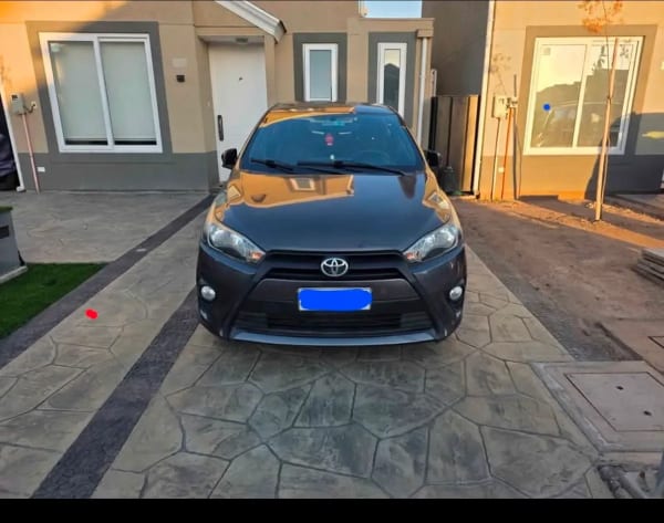 TOYOTA YARIS 1.5 Sport Sport At año 2016 TOYOTA YARIS 1.5 Sport Sport At año 2016