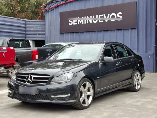 Mercedes-Benz C 250 1.8 4x2 At 4p año 2015