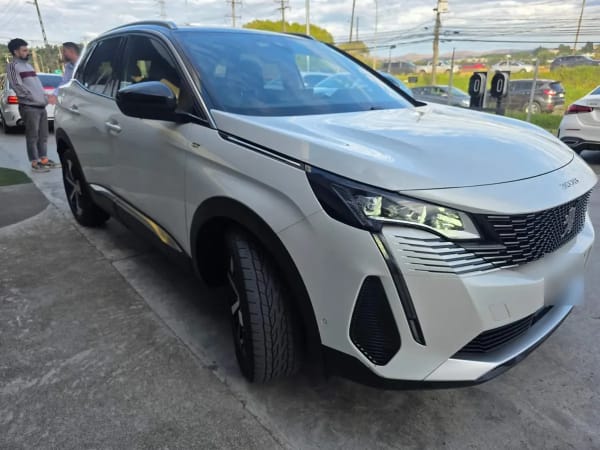 Peugeot 3008 1.5 Gt Bluehdi 4x2 130 Eat8 5p año 2022 Peugeot 3008 1.5 Gt Bluehdi 4x2 130 Eat8 5p año 2022