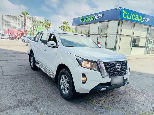 Nissan Navara 2.3d Xe Diesel 4x2 Dob.cab. Mt 4p año 2022 Nissan Navara 2.3d Xe Diesel 4x2 Dob.cab. Mt 4p año 2022