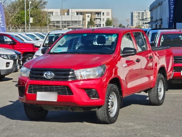 Toyota Hilux Dx Dcab Mt 4x4 2.4 año 2024