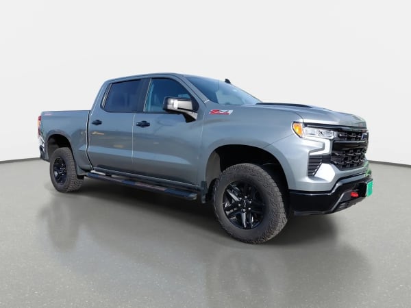 Chevrolet Silverado 5.3 Lt Trail Boss Z71 4x4 At 4p año 2026 Chevrolet Silverado 5.3 Lt Trail Boss Z71 4x4 At 4p año 2026