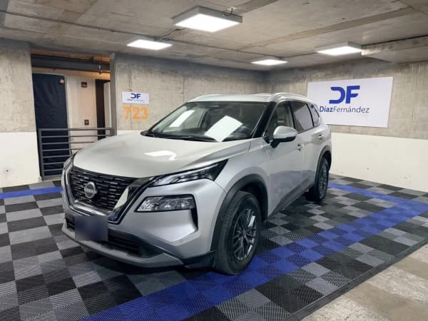 Nissan X-Trail 2.5 Sense 4x2 2row Cvt At 5p año 2026 Nissan X-Trail 2.5 Sense 4x2 2row Cvt At 5p año 2026