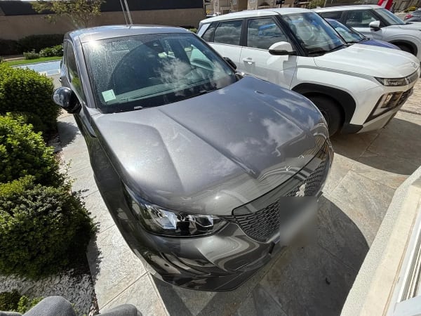 PEUGEOT 2008 4x2 1.2 año 2023 PEUGEOT 2008 4x2 1.2 año 2023