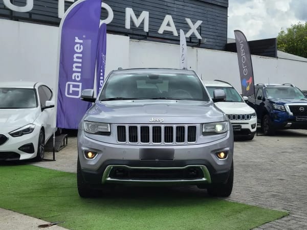 JEEP GRAND CHEROKEE  año 2015