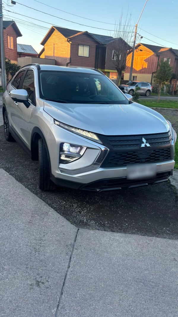 MITSUBISHI ECLIPSE CROSS 1.5 Rs At año 2022 MITSUBISHI ECLIPSE CROSS 1.5 Rs At año 2022