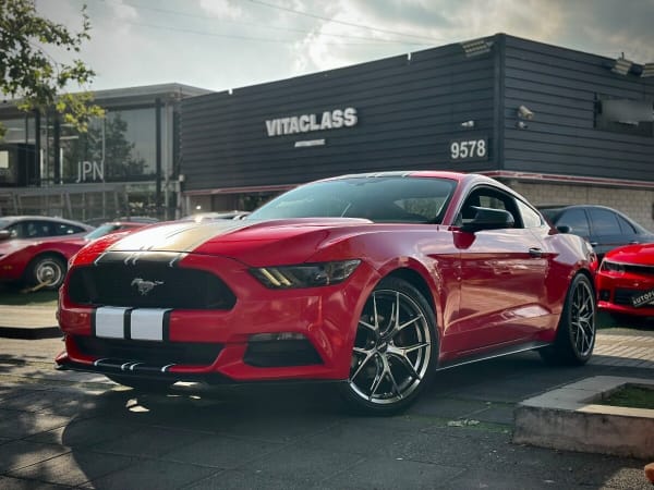 Ford Mustang 3.7 V6 año 2015