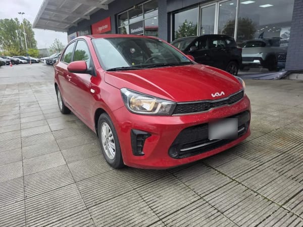 Kia Soluto 1.4 Lx 4x2 E6 Mt 4p año 2025 Kia Soluto 1.4 Lx 4x2 E6 Mt 4p año 2025