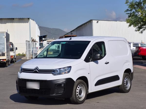 Citroen Berlingo 1.5 Bluehdi año 2024