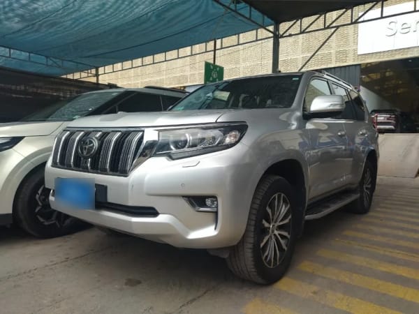 Toyota Land Cruiser Prado 4.0 Prado Vx-L Limited 5d At 4x4 año 2024