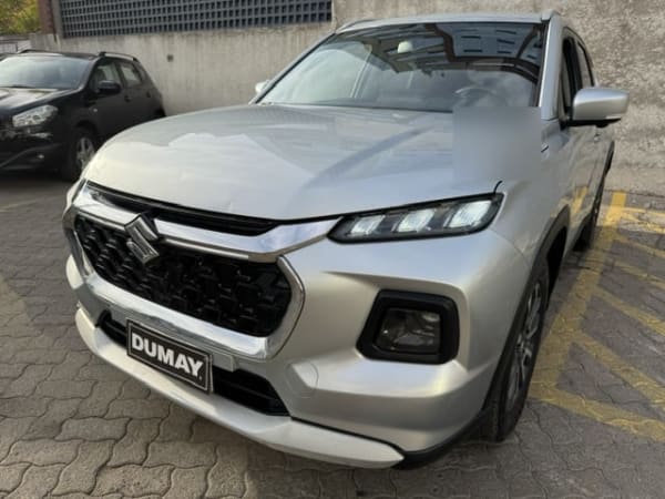 Suzuki Grand Vitara Glx 1.5 Aut año 2024 Suzuki Grand Vitara Glx 1.5 Aut año 2024